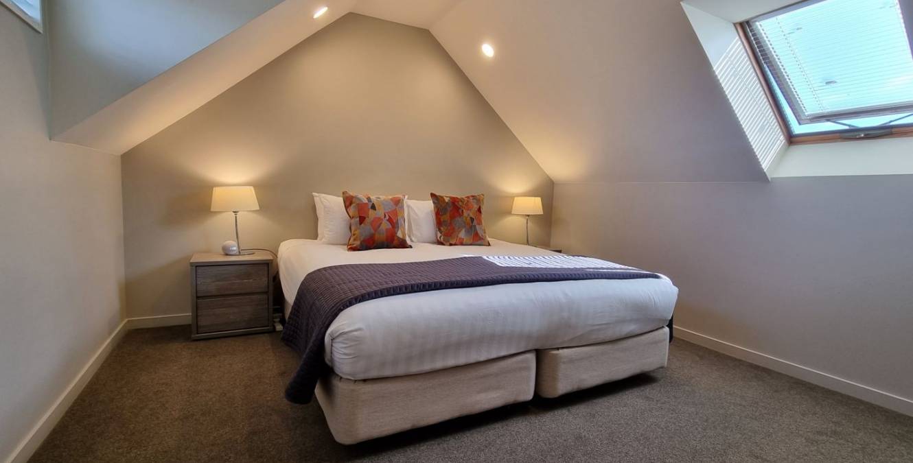 Manor Bedroom Second